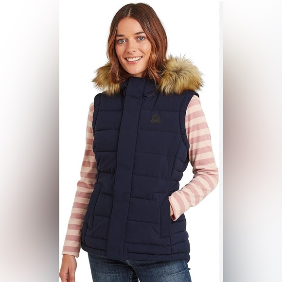 Ultra warm padded gilet / vest with hood - Picture 1 of 2